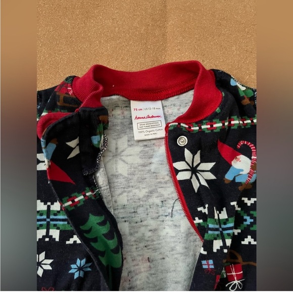 Hanna Anderson 12-18month Christmas pjs - Picture 3 of 3